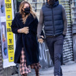 Blake Lively și Ryan Reynolds, surprinși în ipostaze romantice în New York/ Profimedia