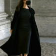 Angelina Jolie, fotografiată fără copii în Roma