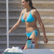 Fiica lui Sylvester Stallone, fotografiată în costum de baie, la plajă