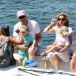Richard Gere, fotografiat în concediu cu soția și cei doi copii ai lor