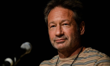 Cine este și cum arată femeia de 31 de ani care s-a căsătorit cu David Duchovny, actorul cu 33 de ani mai mare decât ea