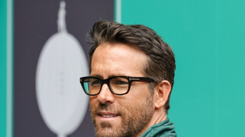 Ryan Reynolds a fost la un pas de moarte la 18 ani. Actorul a petrecut o lună în spital după un accident provocat de un șofer beat