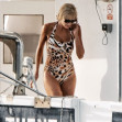 *PREMIUM-EXCLUSIVE* MUST CALL FOR PRICING BEFORE USAGE  - STRICTLY NOT AVAILABLE FOR ONLINE USAGE UNTIL 13:10 PM UK TIME ON 02/11/2022 - The Australian Actress Elizabeth Debecki donned her leopard printed swimsuit made famous from Diana's much-publicise