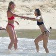 Gwyneth Paltrow, la plajă cu fiica ei, Apple / Profimedia Images