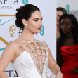 Lily James la premiile BAFTA 2023/ Profimedia