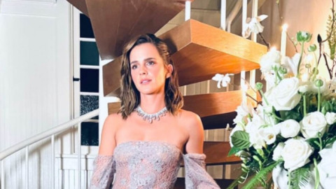 Emma Watson, surprinsă în timp ce se săruta cu noul iubit. Cine e miliardarul cu care a fost pozată în tandrețuri în aeroport