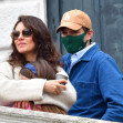 *PREMIUM-EXCLUSIVE* *MUST CALL FOR PRICING* Ashton Kutcher and Mila Kunis take a romantic gondola ride as they take in the sights and sounds during their romantic break out in the city of Venice.
