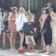 *EXCLUSIVE* Margot Robbie enjoys lunch with her girlfriends at the Ivy