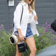 *EXCLUSIVE* Margot Robbie enjoys lunch with her girlfriends at the Ivy