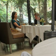 Matthew Perry, la un restaurant cu o femeie misterioasă/ Profimedia