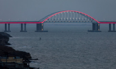 Ucraina ameninţă cu distrugerea podului lui Putin: „Aduce un prejudiciu ecologiei, deci trebuie distrus. Puţin contează cum”