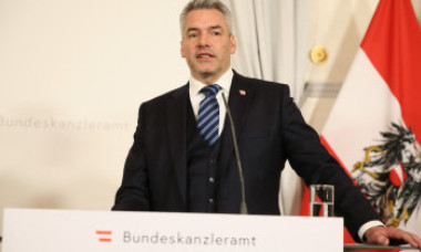 Nehammer, la testul alegerilor după ce a blocat România în Schengen