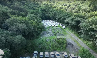 VIDEO Misterul "cimitirelor" de mașini electrice abandonate pe câmpurile din China, elucidat. Care este explicația