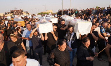 Mirii irakieni cărora le-au murit la nuntă 25 de rude povestesc ce s-a întâmplat. De câteva zile merg doar la înmormântări