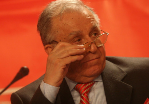 Procedura privind organizarea funeraliilor de stat. Cine va face anunțul decesului lui Ion Iliescu