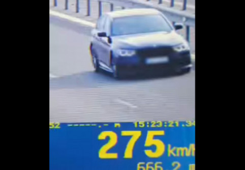 VIDEO. Şofer prins cu 275 km/h. Poliția: Suntem impresionaţi de performanţa ta, dar am decis să-ţi oferim un „permis de odihnă”