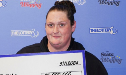 După ce a câștigat 1 milion $ la loterie, o femeie s-a gândit să mai joace un bilet și a avut o surpriză neașteptată