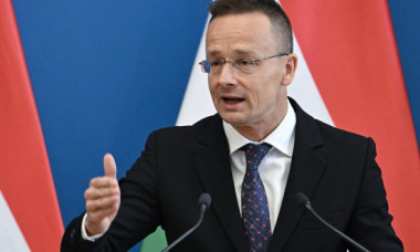 Reacție dură a guvernului ungar după avertismentul șefului NATO: „Cei de la Bruxelles şi-au pierdut minţile”