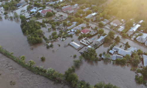 Situație absurdă la Apele Române: Bani irosiți pe bonusuri pentru proiecte care nu s-au concretizat niciodată. Mesajul ministrului