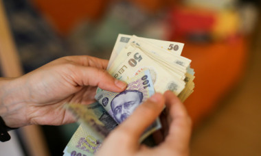 Pensia pe care statul român o plătește unui cetățean care a lucrat doar o zi