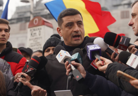 Reacția lui George Simion după acuzațiile lui Peter Magyar: „Nu am dansat niciodată pe mormintele poporului tău”