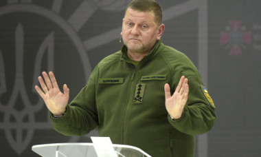 „Taci, te rog”. Valerii Zalujnîi spune că oficialii români i-au cerut să nu dezvăluie că drone rusești au căzut în România