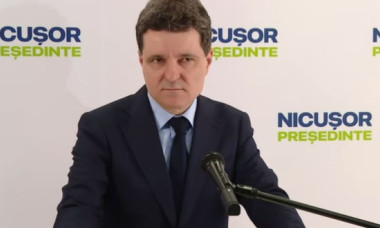 Mesajul în limba franceză transmis de Nicușor Dan după declarațiile făcute de Simion la un post tv din Franța