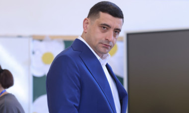 George Simion, mesaj în engleză pentru susținătorii din afara țării. „Nu putem acuza o manipulare semnificativă a buletinelor de vot”