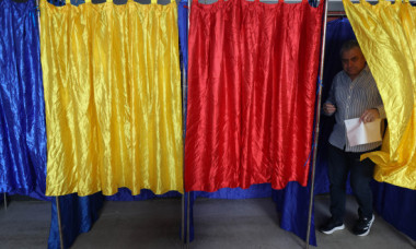 Un bărbat a murit în cabina de vot, într-o secție din județul Mehedinți