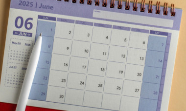 Minivacanța de Rusalii 2025. Trei zile libere pentru angajații din România în luna iunie