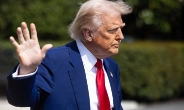 De ce-i va fi greu lui Donald Trump să țină America în afara conflictului dintre Israel și Iran