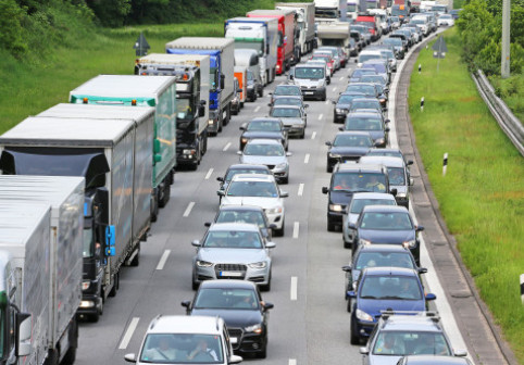 Haos pe autostrăzile din Germania, după o eroare a Google Maps. Ce s-a întâmplat