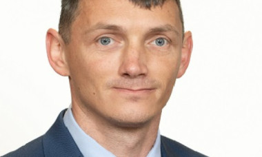 Senatorul POT care și-a falsificat CV-ul și are două dosare penale, Paul Ciprian Pintea, a trecut la PSD