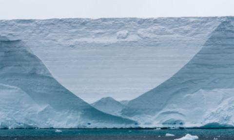 Impulsuri radio bizare ce provin din gheața Antarcticii bulversează oamenii de știință. „Este un mister fascinant”