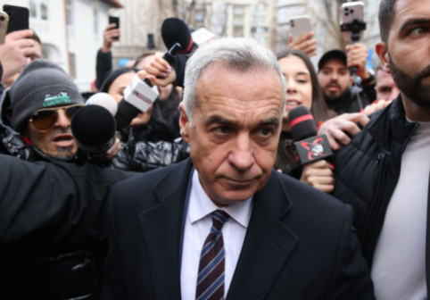 Din ce bani a plătit Călin Georgescu amenda de 20.000 de euro de la AEP. Ce venituri declarase fostul candidat la prezidențiale
