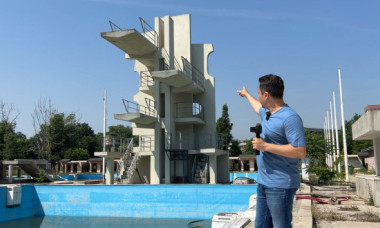 Cum s-a transformat o bază de natație din inima Capitalei în junglă urbană. Statul ia 25.000 de euro, chirie pe bălării