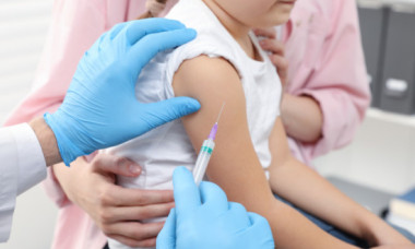 „Este o tragedie.” Vaccinarea copiilor scade la nivel mondial, milioane de vieți sunt în pericol. Avertismentul experților