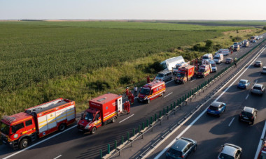 Care este starea copiilor duși la spital după ce autocarul cu care mergeau la mare s-a răsturnat pe autostrada A2