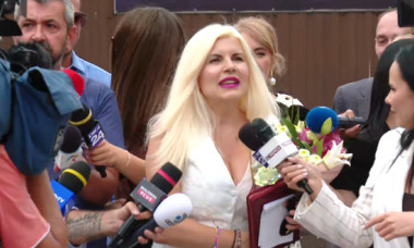 Primele imagini cu Elena Udrea la ieșirea din închisoare. A fost eliberată după 3 ani după gratii