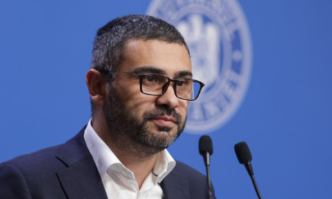 Răspunsul ministrului Florin Manole pentru o pensionară care s-a plâns că nu i s-a indexat pensia și trebuie să plătească și CASS