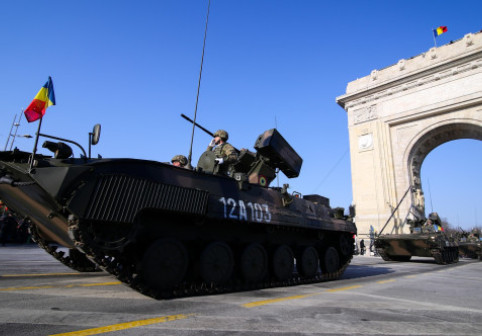 Armata se înarmează puternic: condițiile ca România să ajungă la standardele NATO. Producția internă, esențială