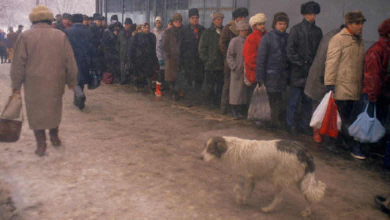 Bucureştiul anului 1989 filmat cu camera ascunsă. Filmări inedite care nu au mai fost prezentate până acum