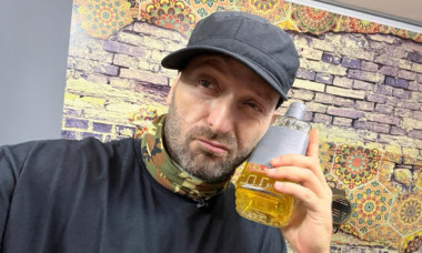 Rapperul Cheloo a fost testat pozitiv pentru droguri, după ce a făcut scandal în curtea Catedralei Mântuirii Neamului (surse)