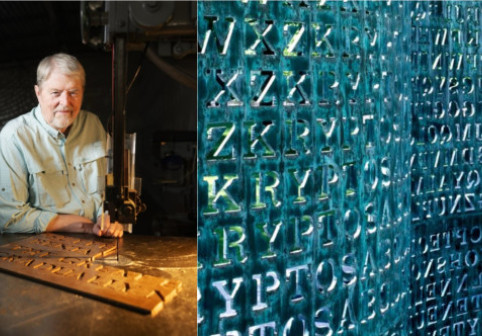 Un mister nedeslușit de 35 de ani. Soluția codului secret ascuns în faimoasa sculptură Kryptos din sediul CIA va fi scoasă la licitație
