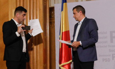 Guvernare comună PSD–AUR? Simion o vede inevitabilă, liderii PSD păstrează tăcerea