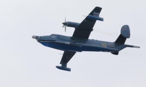 Momentul în care dronele ucrainene lovesc două hidroavioane rusești antisubmarin. „Este pentru prima dată de la începutul războiului”