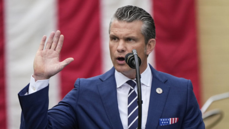 Pete Hegseth declară război „generalilor grași” și anunță noi standarde: „Dacă femeile pot face față, excelent. Dacă nu, asta e”