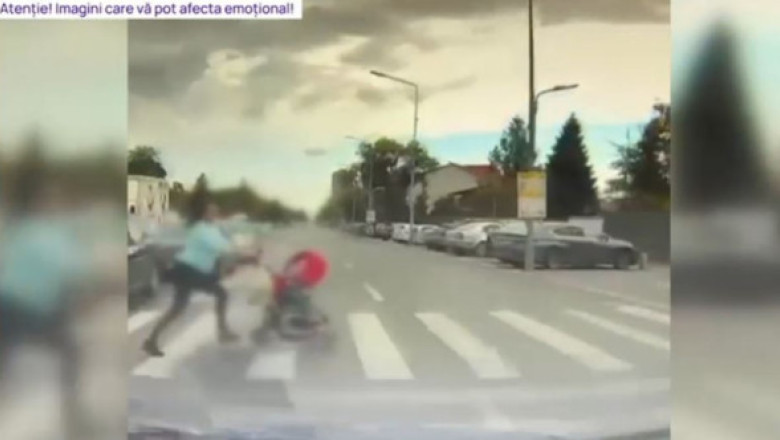 VIDEO Imaginile surprinse de camera de bord a șoferului care a accidentat mortal o mamă pe trecerea de pietoni. Momentul impactului