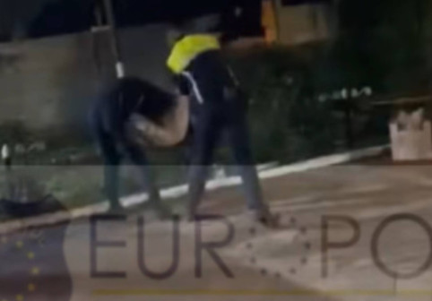 Polițistă din Slatina, păruită în timpul unei intervenții. Sindicatul Europol acuză șefii IPJ Olt de o încercare de mușamalizare