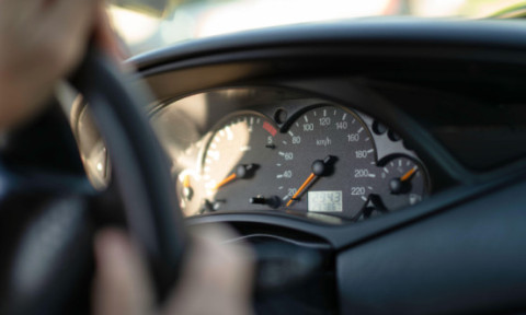 Răsturnare de situație în cazul accidentului auto de pe A2: femeia găsită moartă era decedată de ore bune. Ce s-a întâmplat